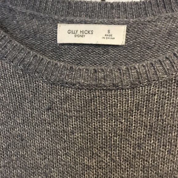 Gilly Hicks women’s grey sweater size S - Picture 3 of 6